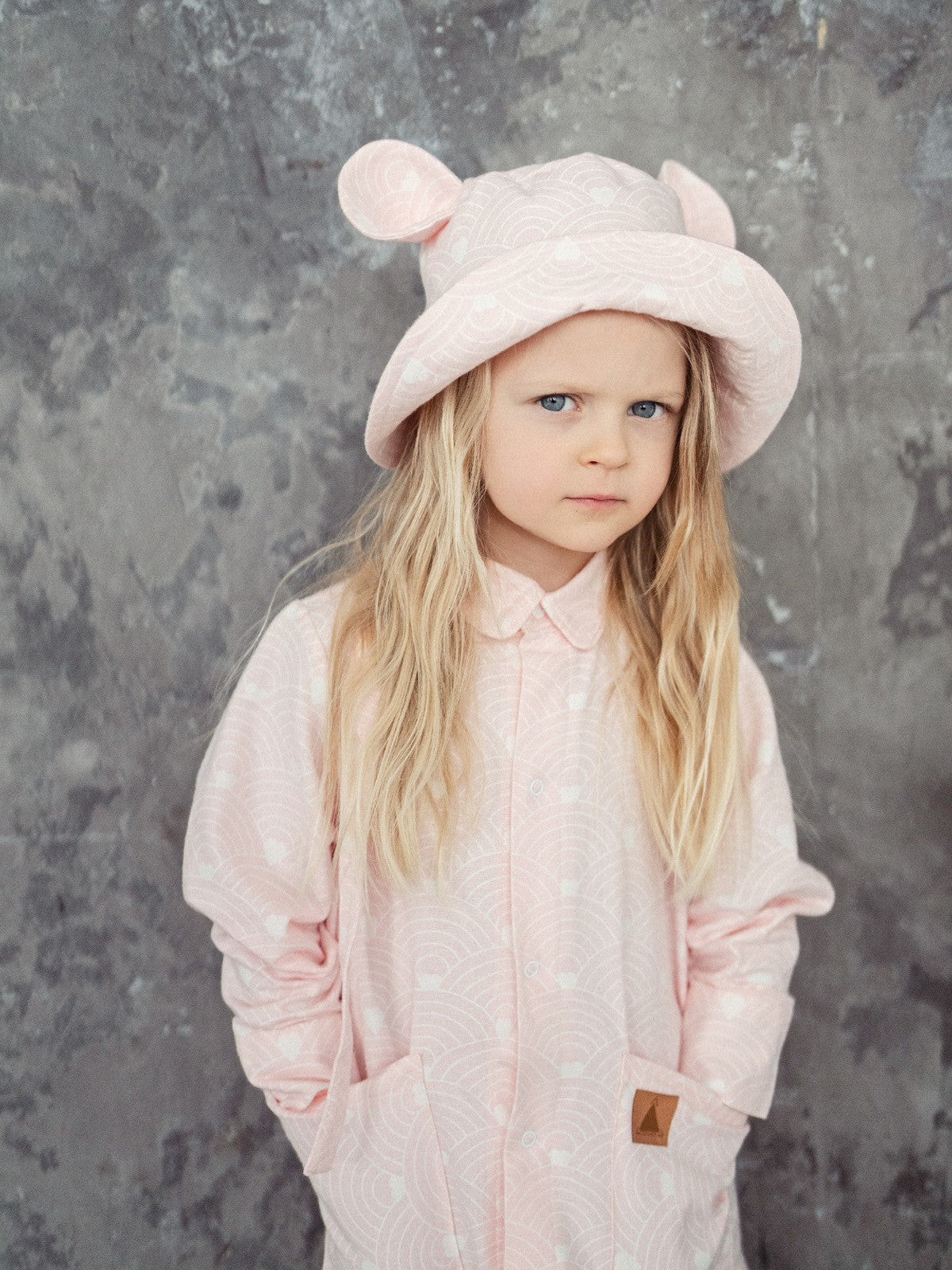 Clothing & Accessories